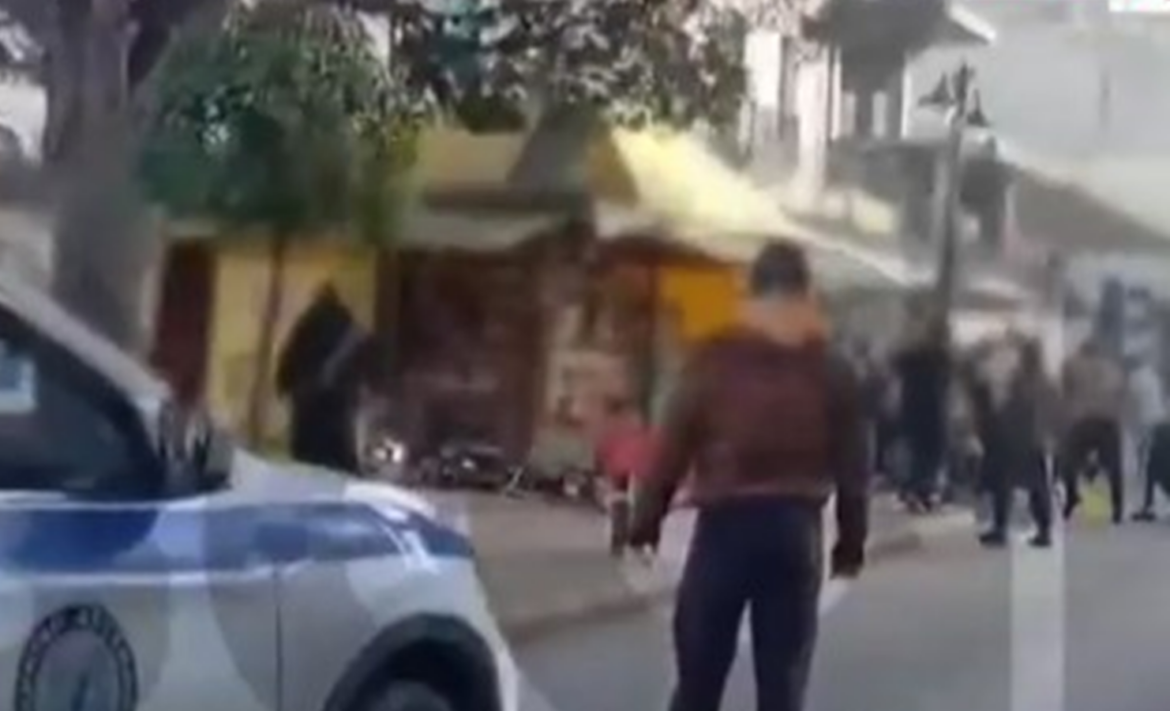 Γαστούνη: Άγριος ξυλοδαρμός περιπτερά και του γιου του από Ρομά – Έκτακτη σύσκεψη του Εμπορικού Συλλόγου