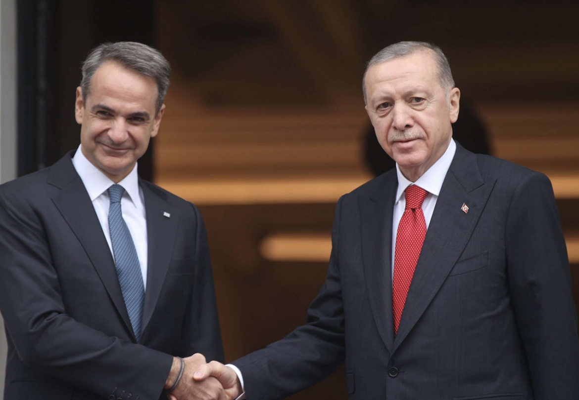 Σύνοδος Κορυφής Ελλάδας-Τουρκίας: Ισορροπίες σε «Ναρκοπέδιο»