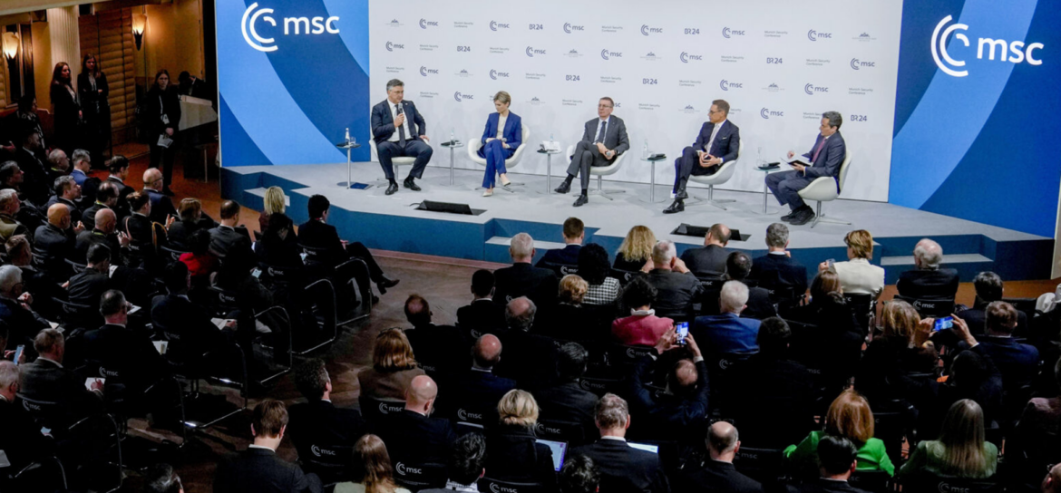 Η Μεγάλη Ευρωπαϊκή Αφύπνιση: Από την Αμερικανική Προστασία στην Πυρηνική Αυτονομία