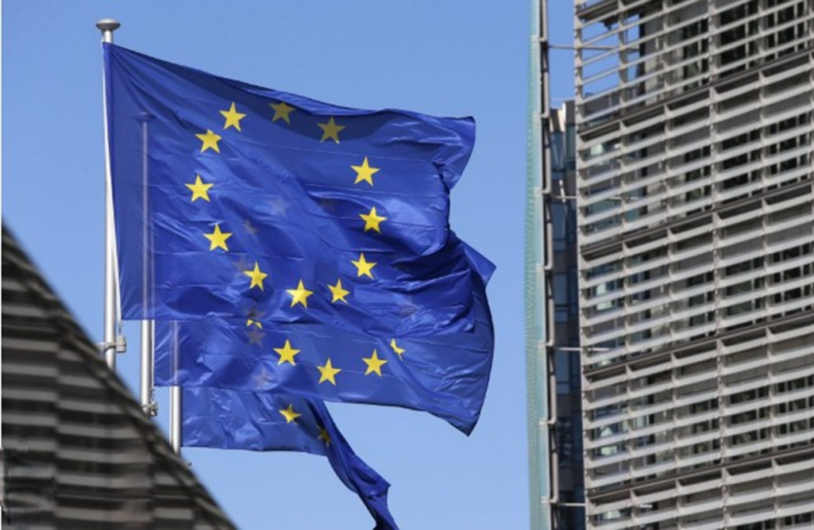 Έρευνες της Ευρωπαϊκής Εισαγγελίας στην Κομισιόν για αγοραπωλησίες ακινήτων