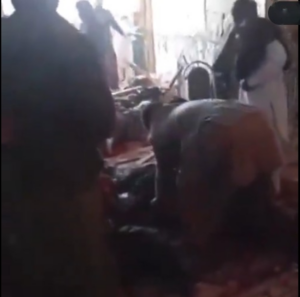 «Τραγωδία στο Ισλαμαμπάντ» Δεκάδες νεκροί από επίθεση αυτοκτονίας σε τζαμί