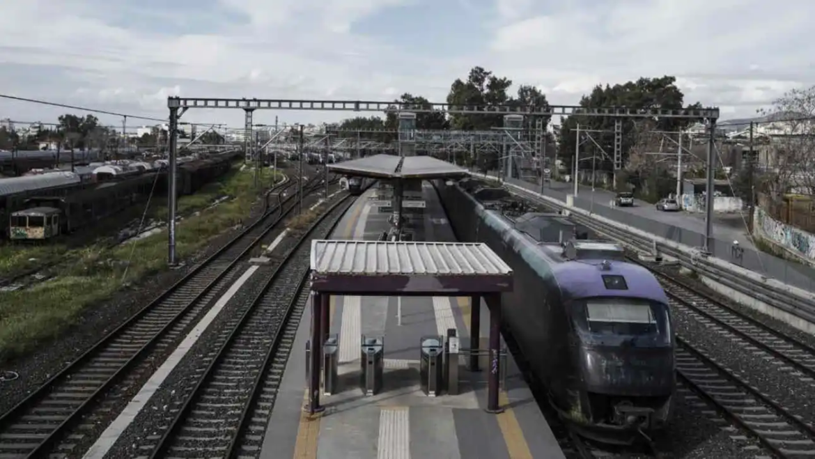 Ζεφύρι: Χειροπέδες σε 38χρονο για κλοπή καλωδίων του Προαστιακού – Σε κίνδυνο η ασφάλεια των δρομολογίων