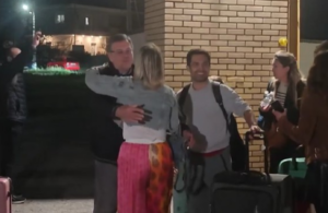 Επέστρεψαν στην Ελλάδα οι 91 Πολίτες από το Άμπου Ντάμπι Επέστρεψαν στην Ελλάδα οι 91 Πολίτες από το Άμπου Ντάμπι