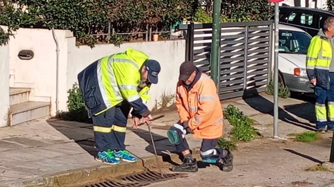Σε μια περίοδο όπου η κλιματική κρίση καθιστά τα έντονα καιρικά φαινόμενα όλο και πιο συχνά, ο Δήμος Κηφισιάς θέτει ως απόλυτη προτεραιότητα την πρόληψη.