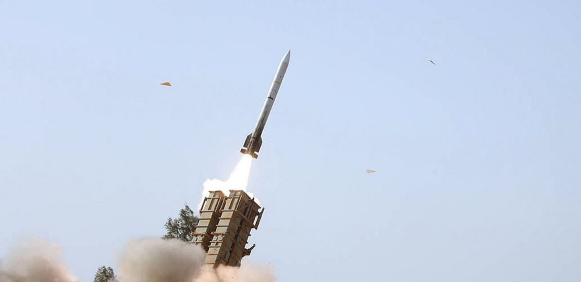 Συναγερμός στη Μεσόγειο: Στόχος Ιρανικού Πυραύλου η Στρατηγική Βάση του Ιντσιρλίκ