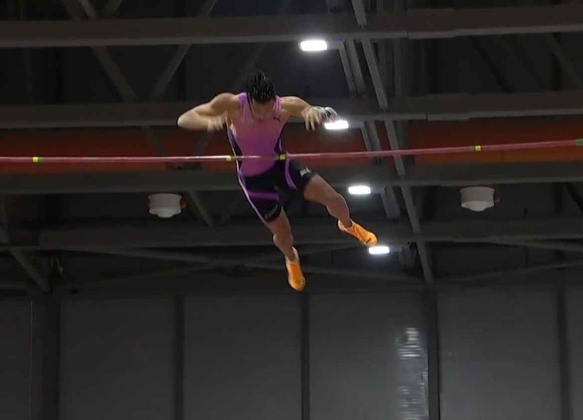 Εμμανουήλ Καραλής: Παγκόσμια «υπόκλιση» για το εκπληκτικό άλμα του!